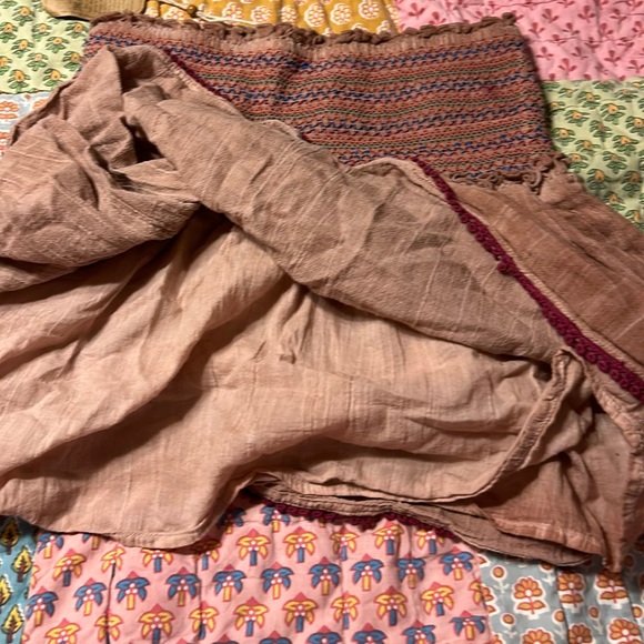 Natural Life Bandeau Blouse - Picture 4 of 6